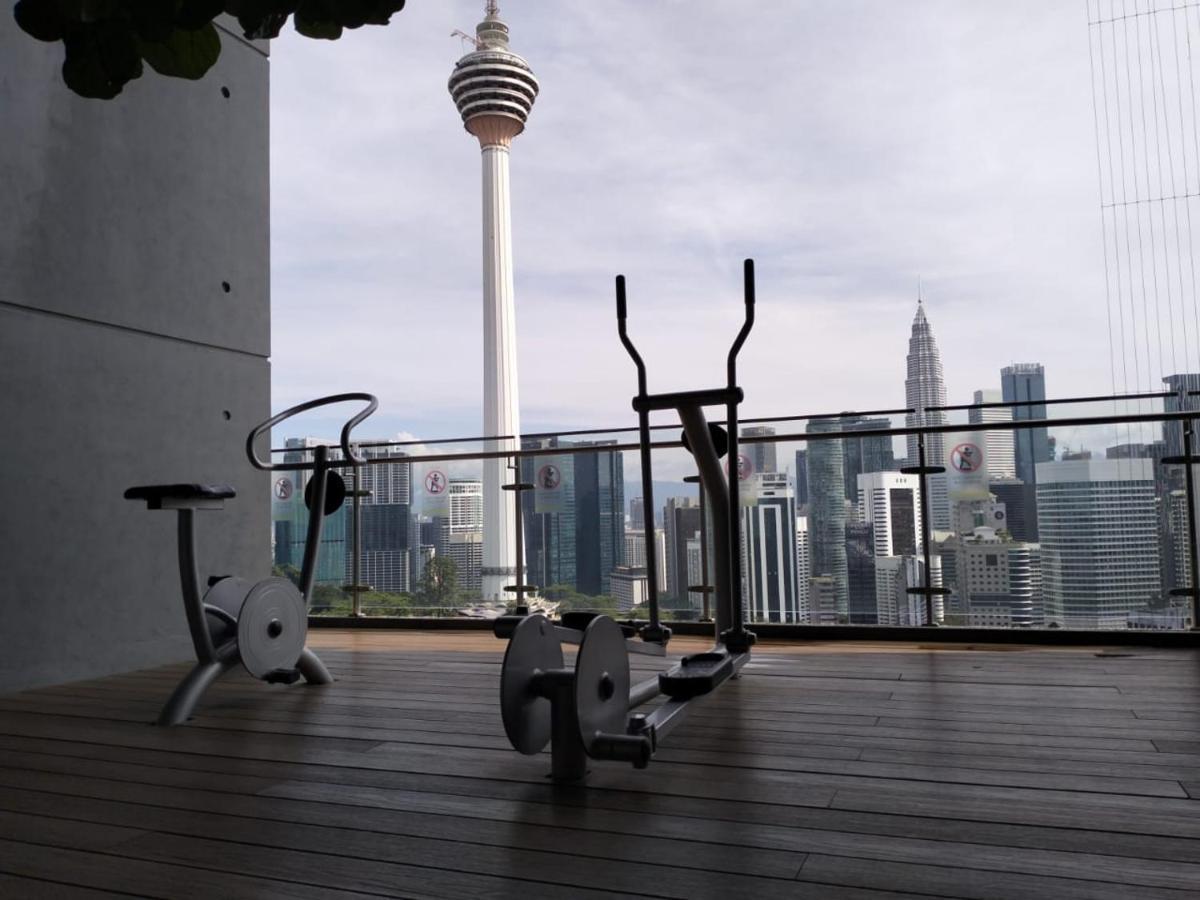 Apartment Klcc Towerviewsty5pax At Ceylonzsuites