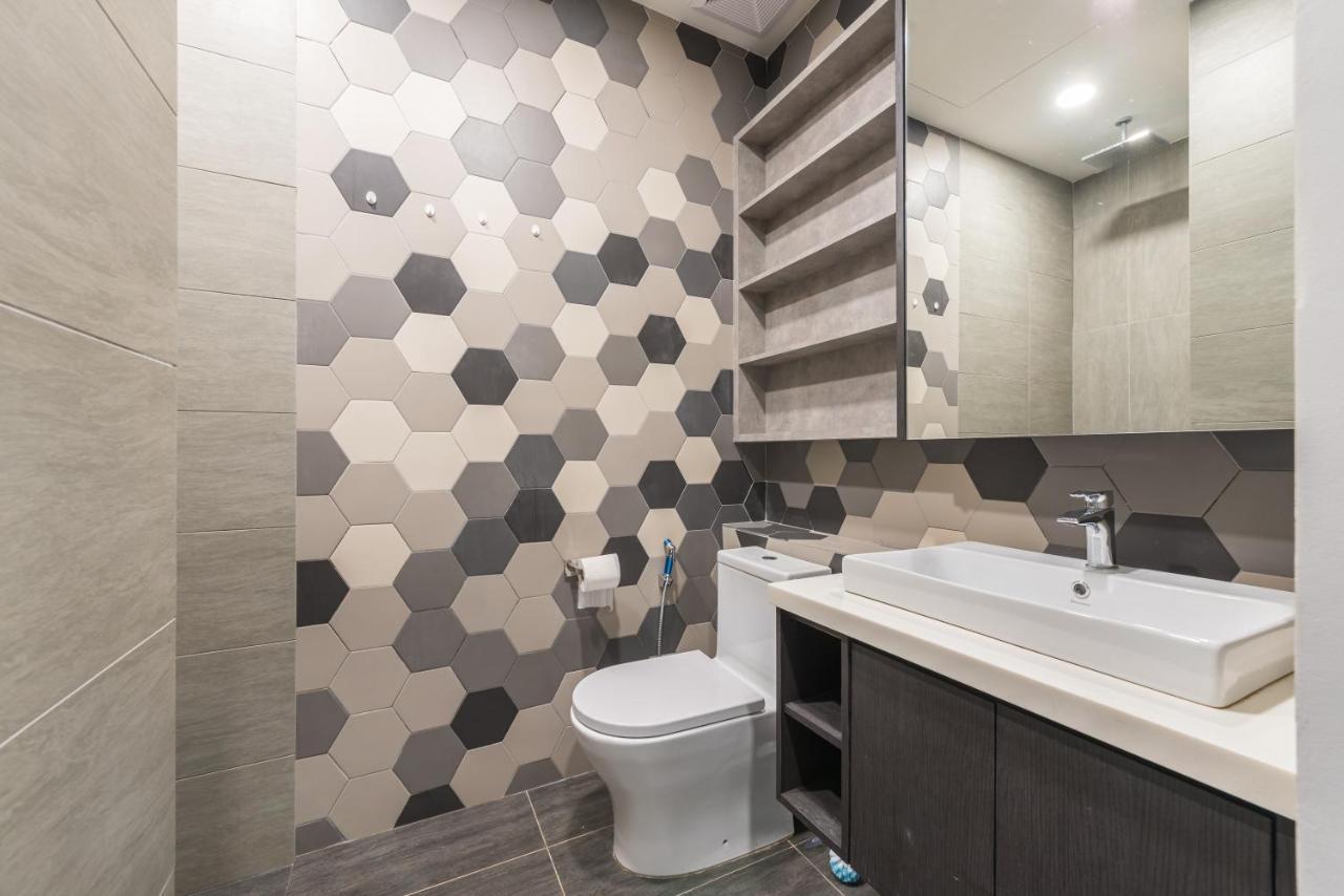 Apartment Klcc Towerviewsty5pax At Ceylonzsuites *