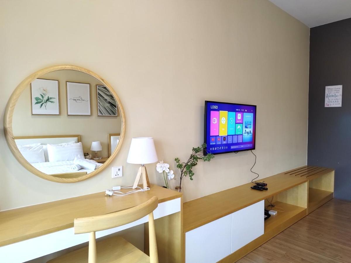 Klcc Towerviewsty5pax At Ceylonzsuites